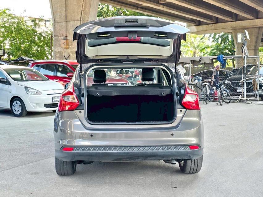 รหัสรถ WMT560 Ford Focus 1.6 Hatchback ปี 2013 14