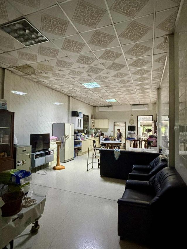 ขายอาคารพาณิชย์ 2 ชั้น 48 ตรว. ติดถนนเชิงทะเล ทำเลทอง เจ้าของขายเอง-ต่อรองได้ 4