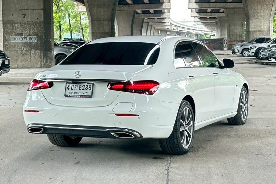 🚗 2022 Mercedes-Benz E 300e Avantgarde Plug-in Hybrid (Facelift) AT รูปที่ 5