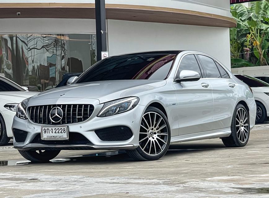 Benz C350e Amg ปี18 3