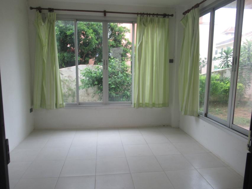 ขายบ้านเดี่ยวสองชั้น 4