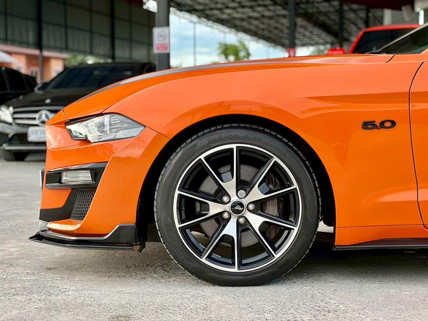 ปี 2020 FORD MUSTANG, 2.3 โฉม ปี15-ปัจจุบันสีส้ม เกียร์ออโต้ เครื่องเบนซิน 8