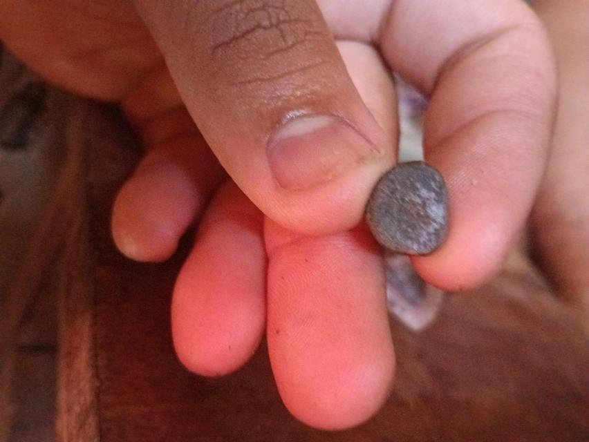 หลวงพ่อเงิน ปืนแตก ราคา5000 4