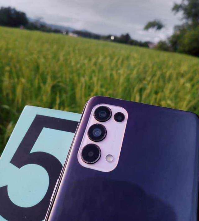 Oppo Reno 5 อุปกรณ์ครบกล่องเหมือนใหม่ 3