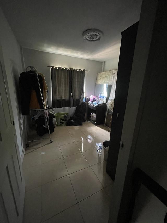 ขายบ้านทาว์นโฮม แปลงพื้นที่ดินบ้านหลังเดียวที่ใหญ่ที่สุดในหมู่บ้าน หลังริมสุด 80.9ตารางวา 3ห้องนอน2ห้องน้ำ ราคาพูดคุยกันได้ พร้อมโอน รูปที่ 8