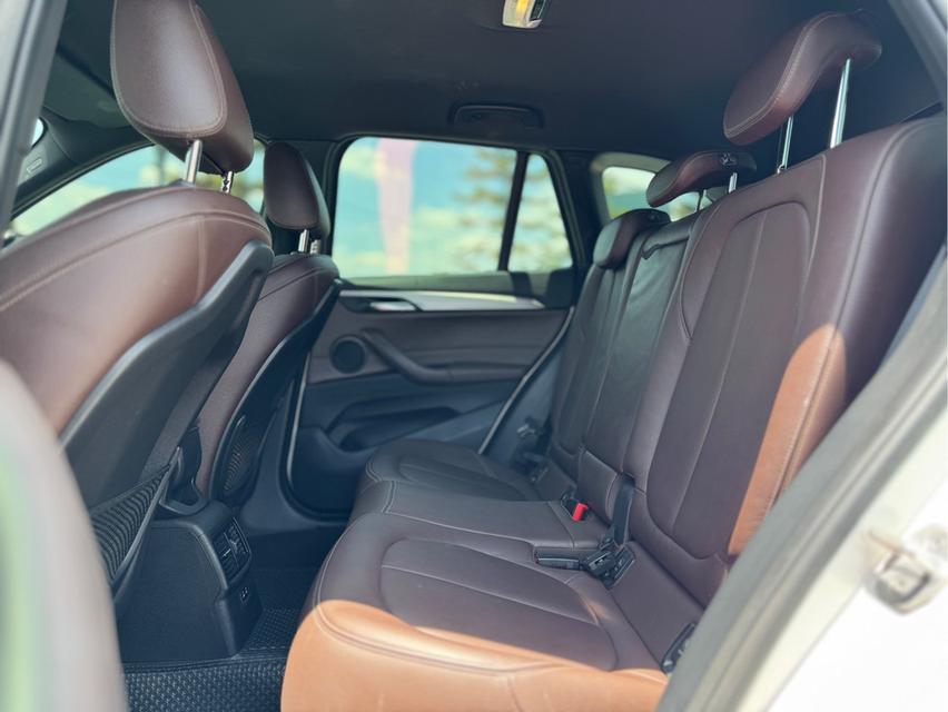 BMW X1 sDrive20d M Sport ปี 2020 ไมล์ 93,xxx km 15