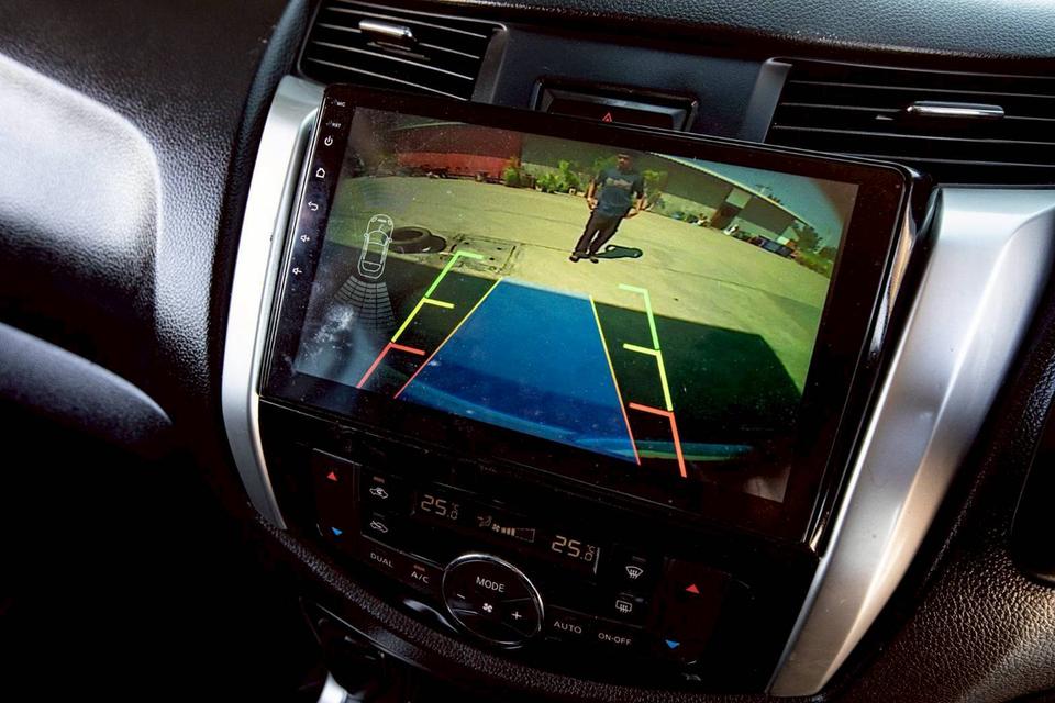 NISSAN NAVARA NP300 CALIBRE 2.5 VL DOUBLE CAB ปี 2015 เกียร์ธรรมดา สีขาว 16