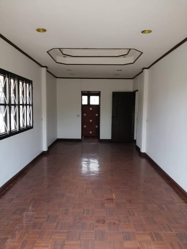 ขาย - ขายบ้านเดี่ยว 2 ชั้น หมู่บ้านธงชัย พาร์ควิลล์ ซ.รังสิต-นครนายก 48 รังสิตคลอง 2 ธัญบุรี ปทุมธานี
