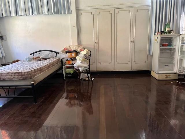 ให้เช่าบ้านเดี่ยว 2 ชั้น 245 ตร.วา เอกมัย 22 ปรีดีพนมยงค์ 45 บ้านรีโนเวทใด้ จอดรถในบ้านใด้ 10 คัน 6