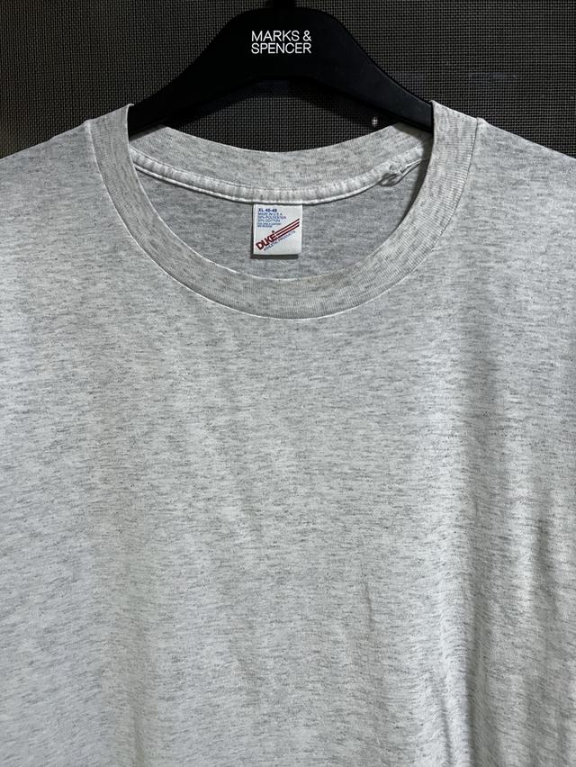 เสื้อยืด Vintage มือ 2