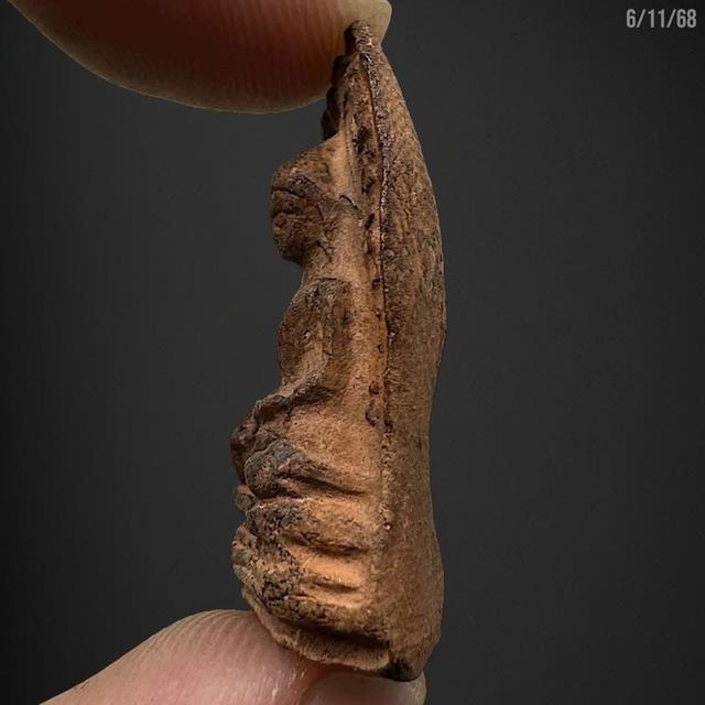 พระรอดเก่า ไม่ทราบที่ เกจิ 3