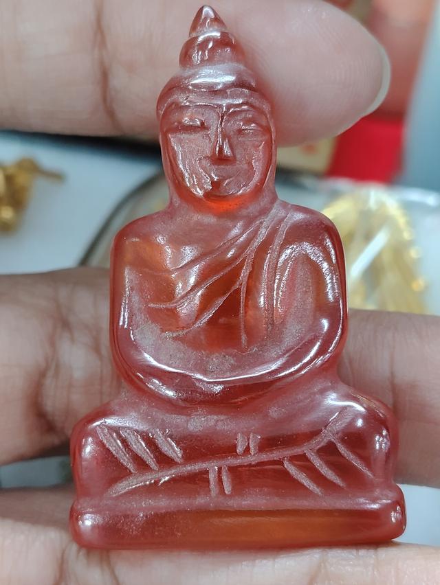 พระกรุฮอดพระแก้วแกะสลัก