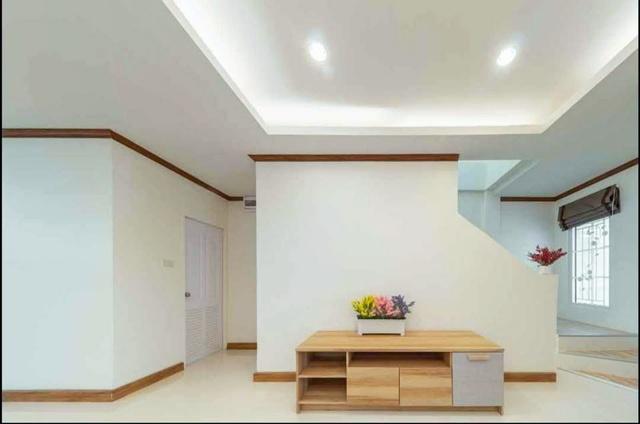 หรูมหากาพย์ MRT คลองบางไผ่ 1.4 กม.ให้เช่าทาวน์เฮ้าส์ 2 ชั้น 2-3นอน รร.กสิณธร 20 ตร.วา.160 ตร.วา.ตลาดบางใหญ่ 2.4 กม. ถ.กา 4