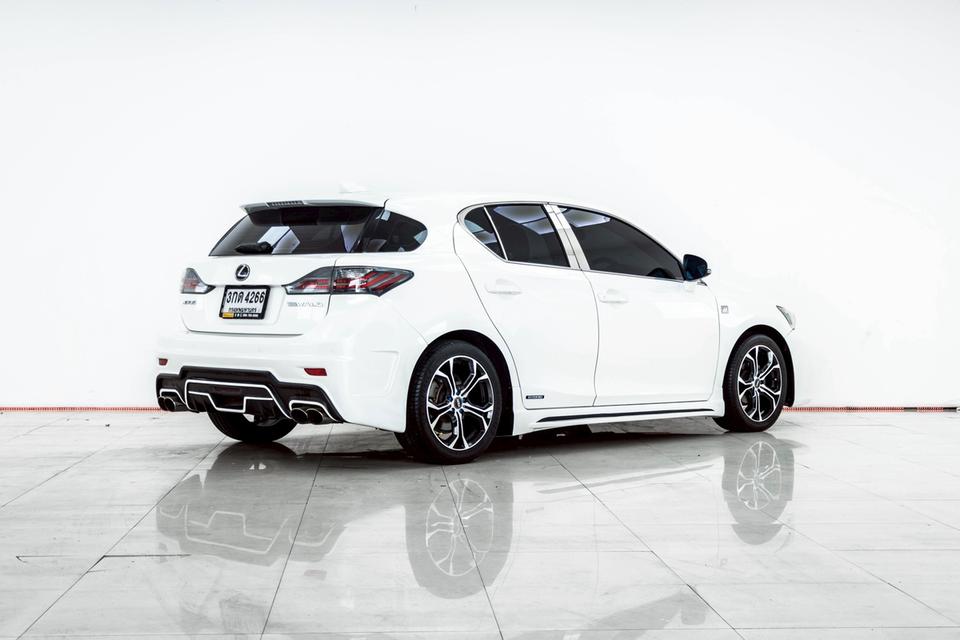 LEXUS CT 200H 1.8 HYBRID 2014  3