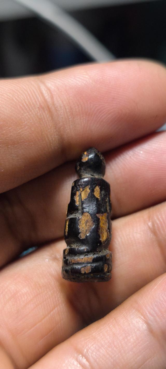 ลิงแกะลงรักเก่า ไม่ทราบที่ 2