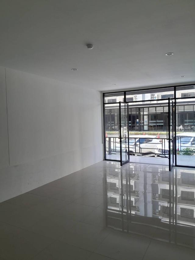 ให้เช่าพื้นที่ร้านค้า 6