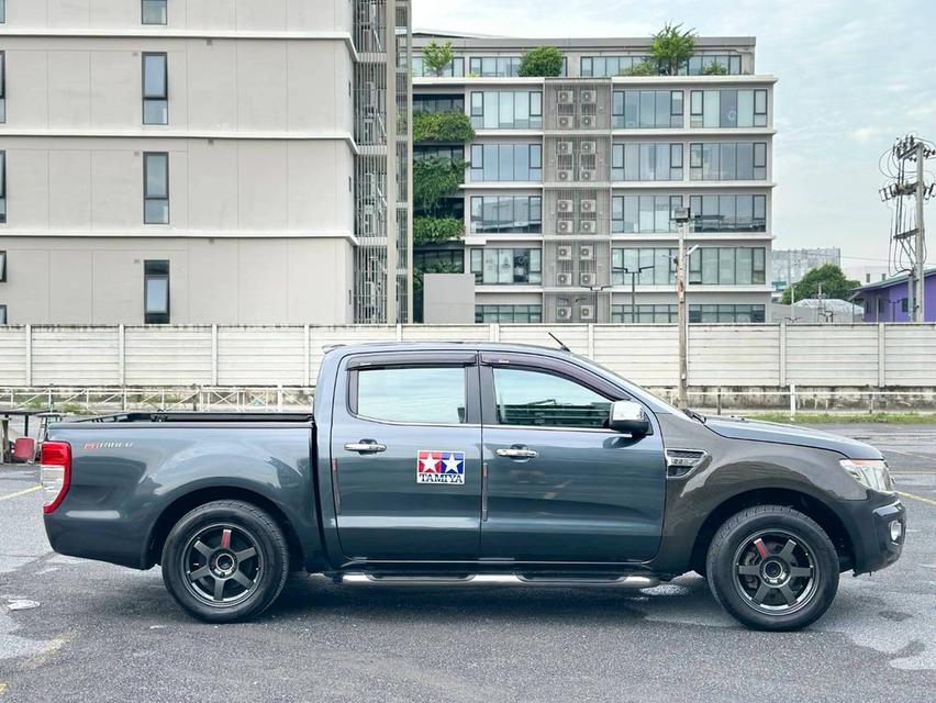 FORD RANGER 2.2 XLT HI-RIDER DOUBLE CAB เกียร์ M/T สีเทา ปี 2012