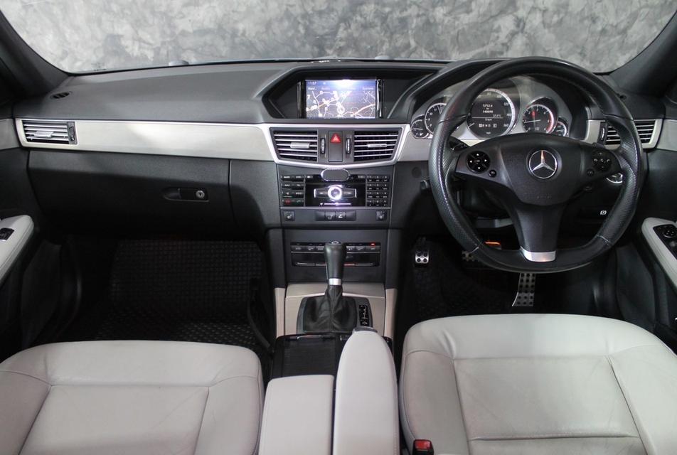 รหัสรถ JRS9241 Mercedes Benz E250 AMG ดีเซล 2011 สี เทา 14