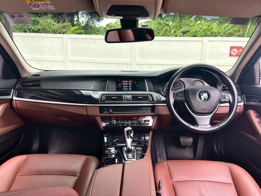 BMW 520d ปี16 11