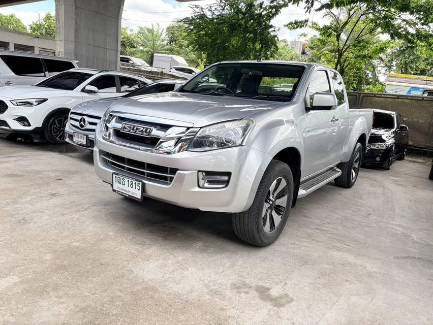 Dmax 2.5 Hilander VGS Z MT 1ฒธ1815 ปี 2015 ถูกสุดในตลาด เพียง319,000บาท ดีเซลเกียร์ธรรมดายกสูง
