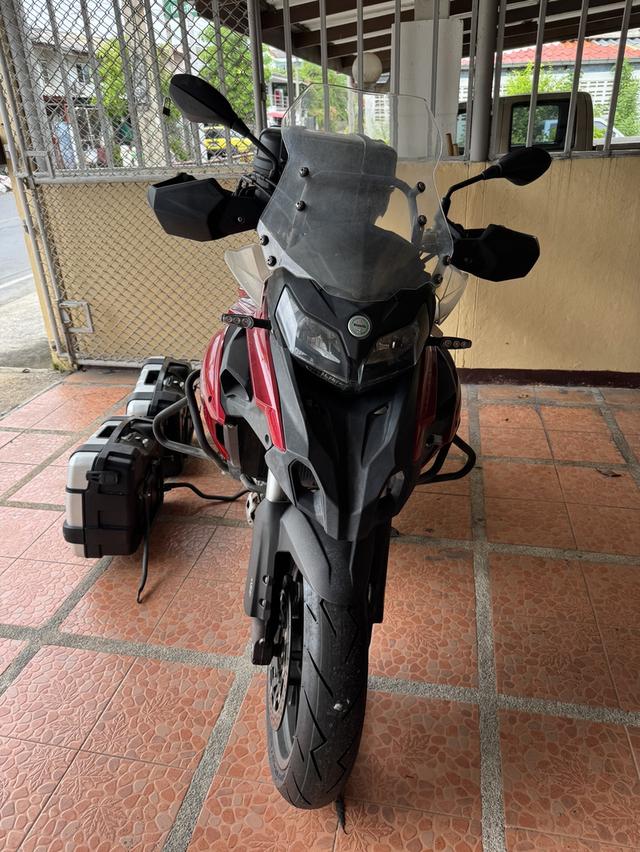 Bigbike benelli สีแดง