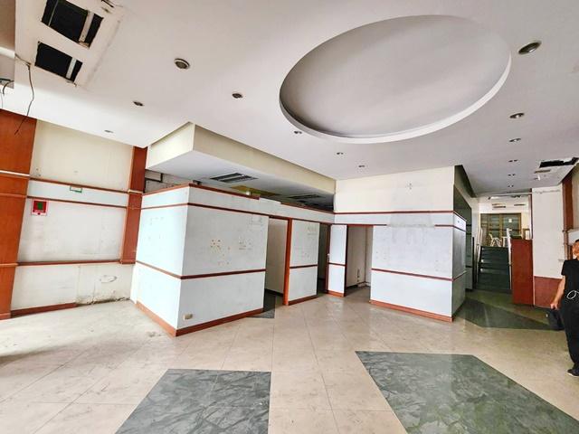 จอดรถ16คัน สะพานพระราม8 ให้เช่าอาคารพาณิชย์ 2 อาคารใหญ่ 165ตรว. 1290ตรม. ราชดำเนิน ใกล้สหประชาชาติ พร้อมช่องลิฟท์ 4