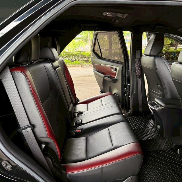 Toyota Fortuner 2.8 Legender 2WD AT ปี 2022 มือเดียว ไมล์ 40,xxxx 16