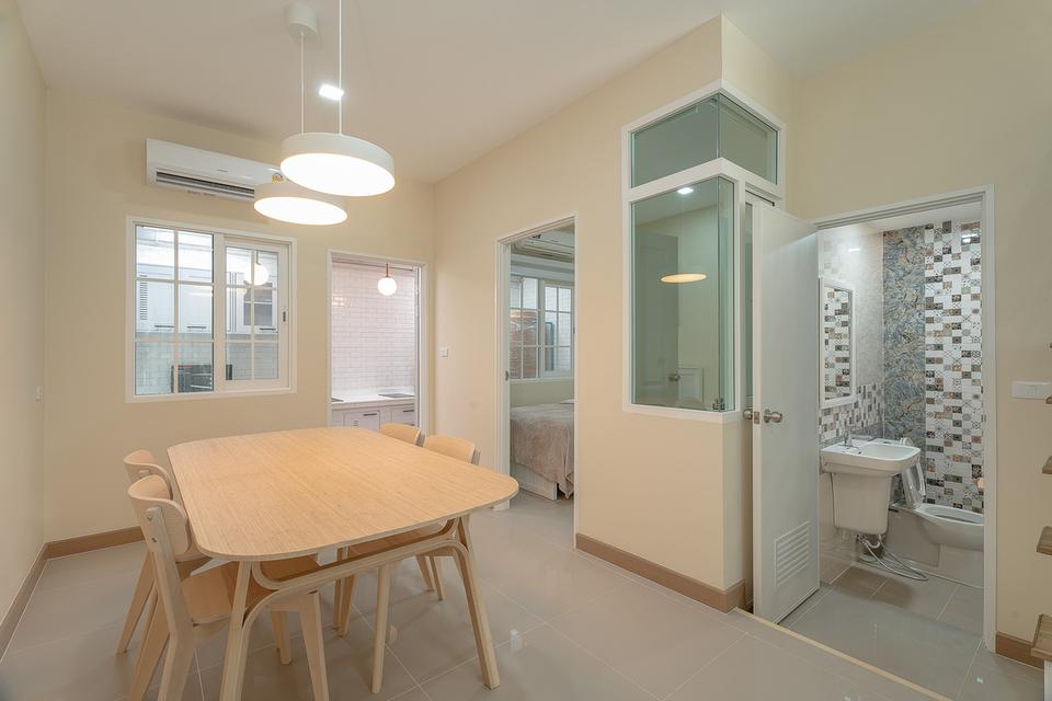 ทาวน์เฮ้าส์ให้เช่า รังสิต คลอง1 โกลเด้นทาวน์ ฟิวเจอร์-รังสิต 1