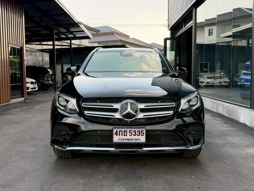 2019 Mercedes Benz GLC250d AMG รูปที่ 2