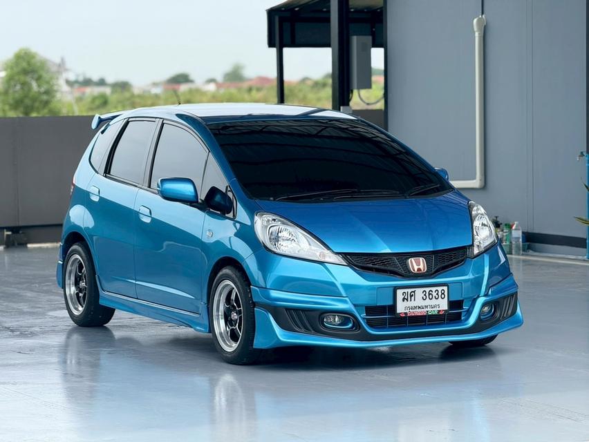 HONDA JAZZ 1.5 S i-VTEC ปี 2012 สีฟ้า
