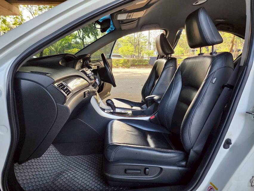 Honda Accord 2.0 E AT ปี 2013 รูปที่ 16