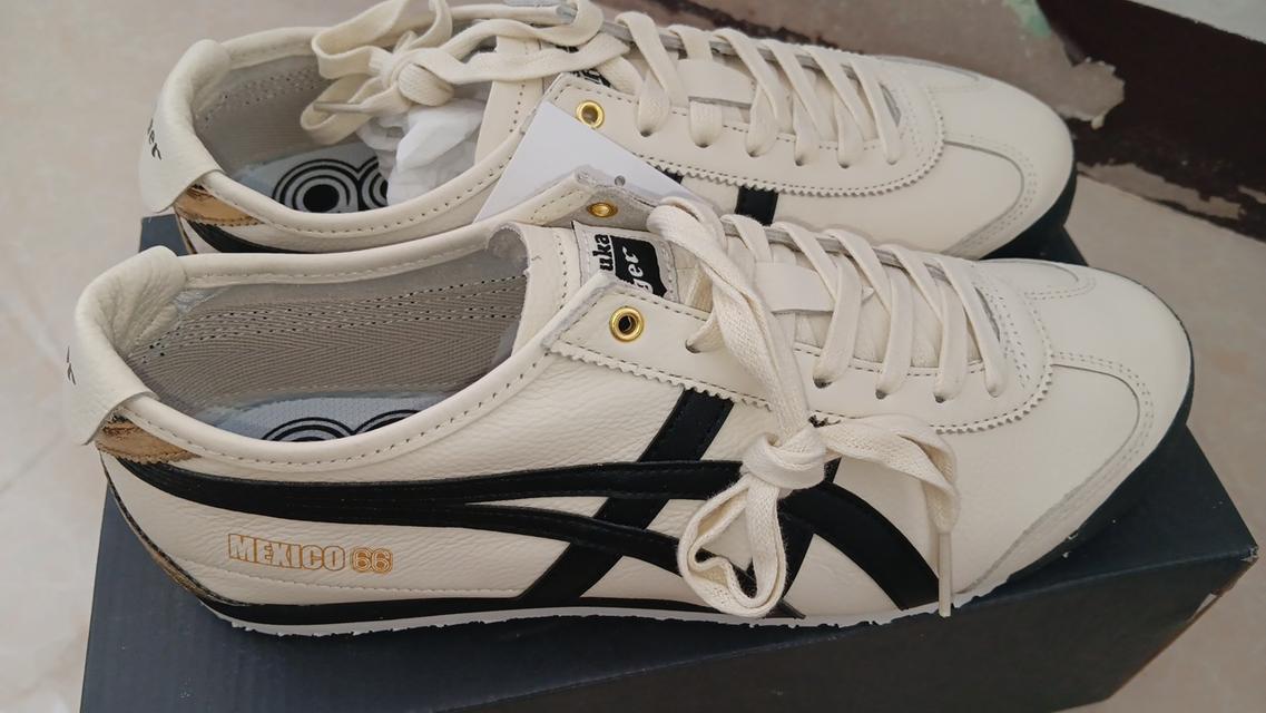 รองเท้าOnisuka Tiger มือ1 Size 42.5 สีครีมดำ