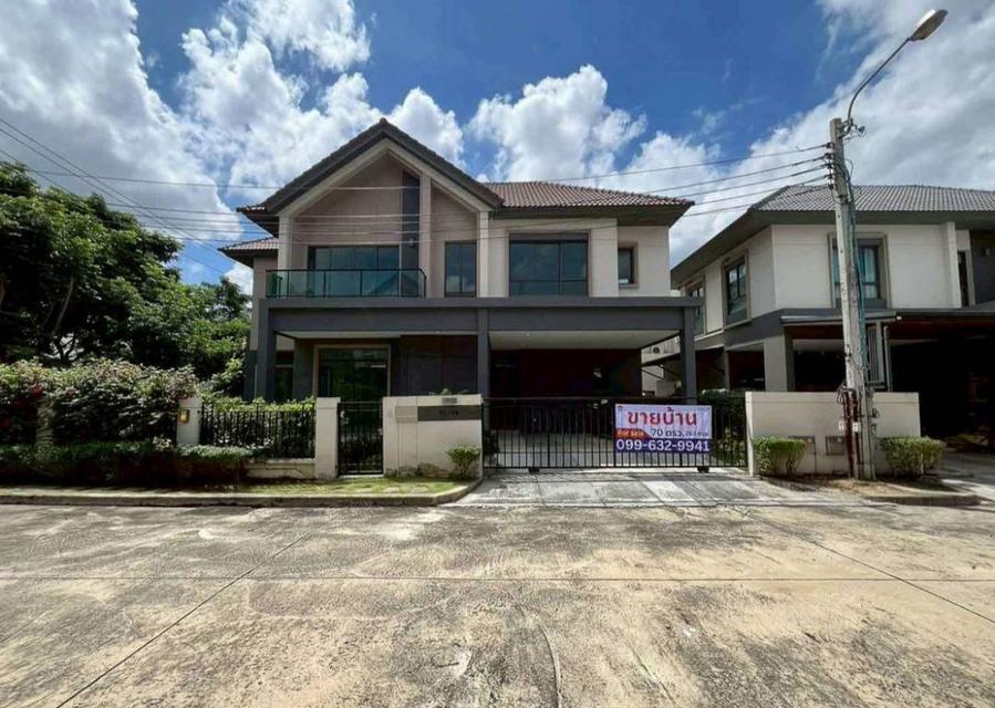 ขาย บ้านเดี่ยว บ้าน Bangkok boulevard ศรีนครินทร์ บางนา  70 ตรว 5นอน 4น้ำ ใกล้ส่วนกลางหมู่บ้าน 1