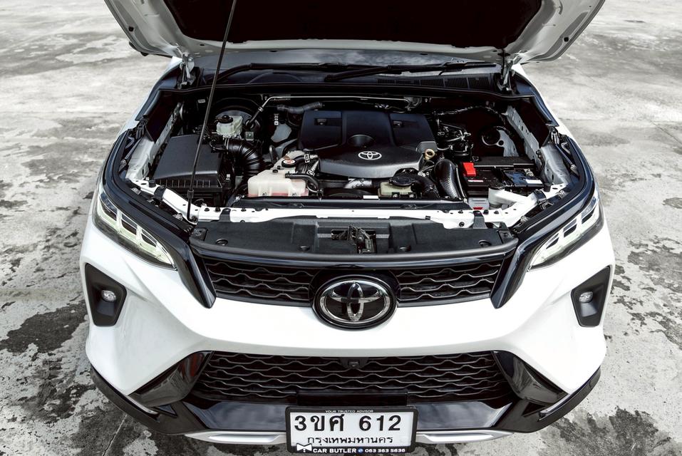 รหัสรถ CBL612 TOYOTA FORTUNER 2.4 Legender 2WD AT 2023 8
