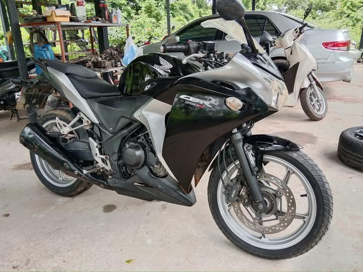 Honda CBR  ปี 2555 2