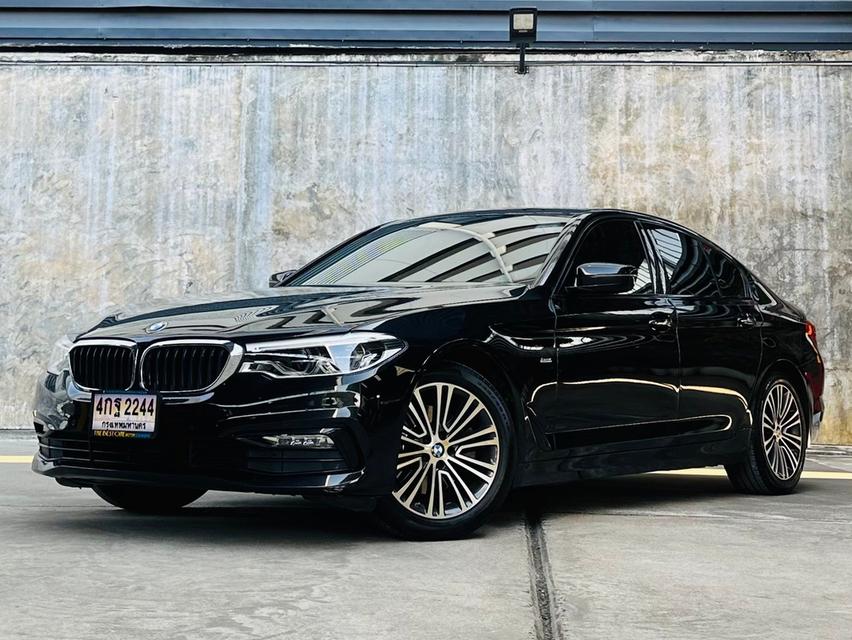 2018 BMW SERIES 5, 520d SPORT โฉม G30 4