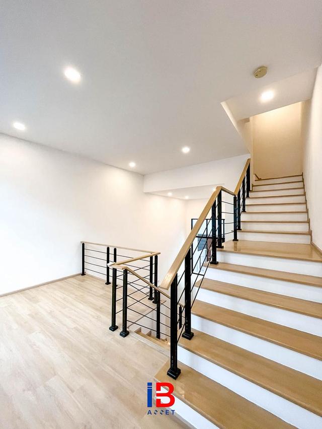บ้านหรู 3.5 ชั้น Arden พัฒนาการ ใกล้ทองหล่อ–เอกมัย 18