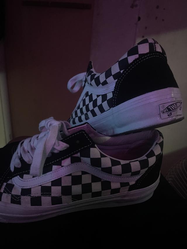 Vansตารางดําไซ44มีกล่องครบ