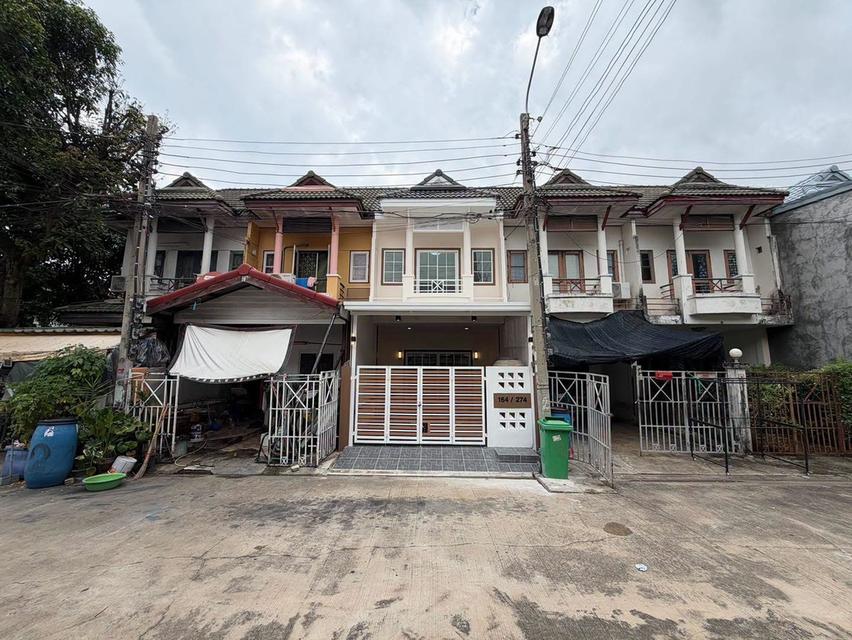 หมู่บ้านดิเอมเมอรัลด์พาร์ค2 ทำเลชัยพฤกษ์ ราชพฤกษ์ ทาวน์เฮ้าส์ 2 ชั้น  ตกแต่งใหม่พร้อมอยู่ 20