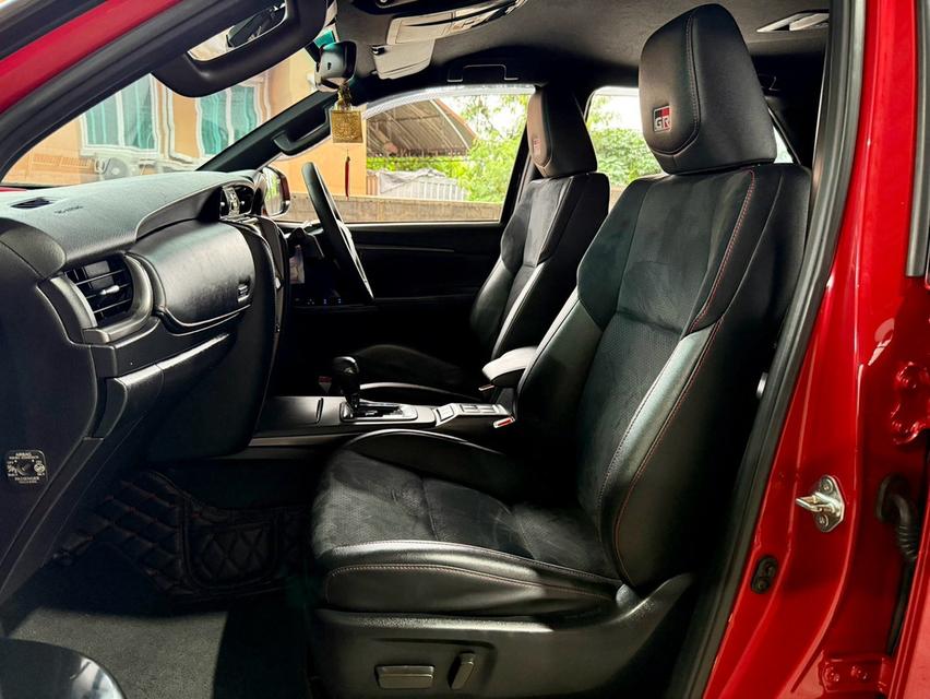 TOYOTA FORTUNER, 2.8 GR SPORT BLACKTOP 4WD ปี 2022 โฉม ปี15-ปัจจุบัน สีแดง รูปที่ 10