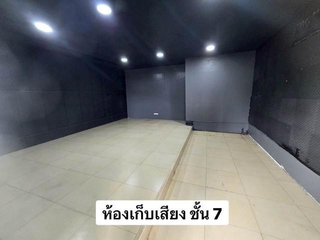 ให้เช่าโฮมออฟฟิศ300ตร.ม.7ชั้นย่านลาดพร้าว41ภาวนาโชคชัย4หน้ากว้าง 6.5 เมตร ไม่มีค่าส่วนกลาง 8
