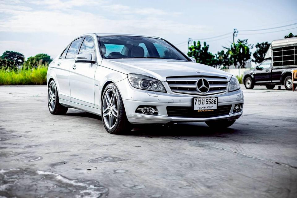 Benz C200 CGI BE สีดำ ปี 2011 สีเทา 3