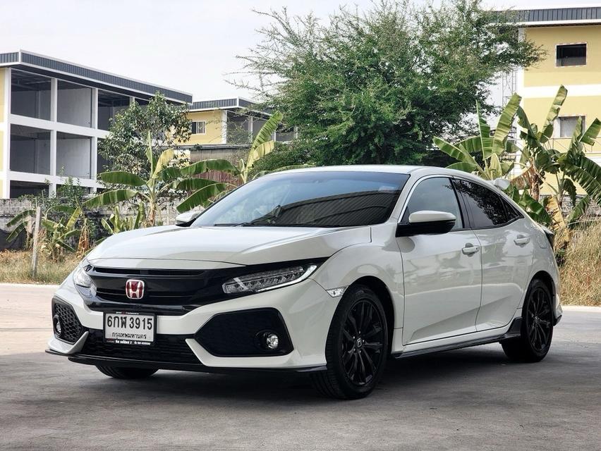 Honda Civic FK 1.5 Turbo hatchback 5 ประตู 3