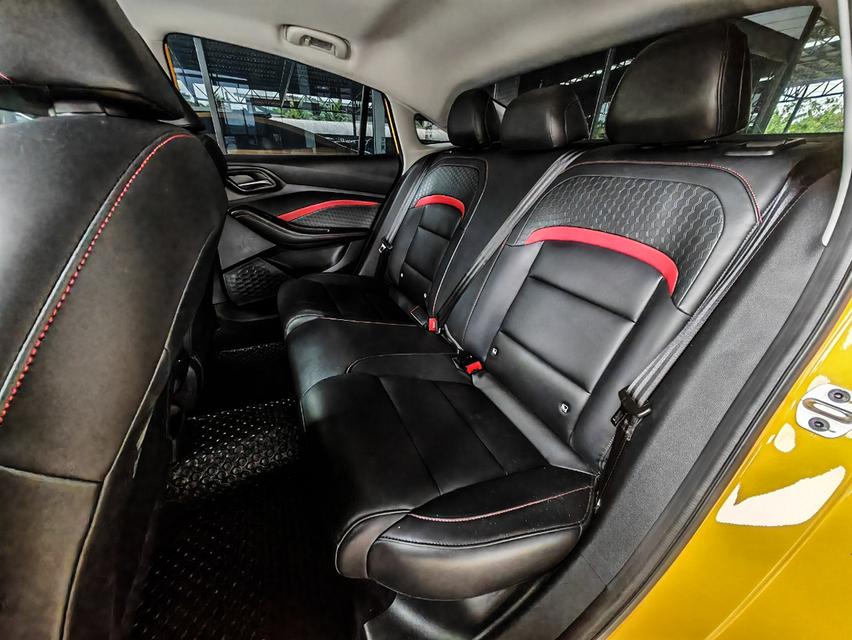 ขาย MG 5 1.5 X SUNROOF ปี 2021 8