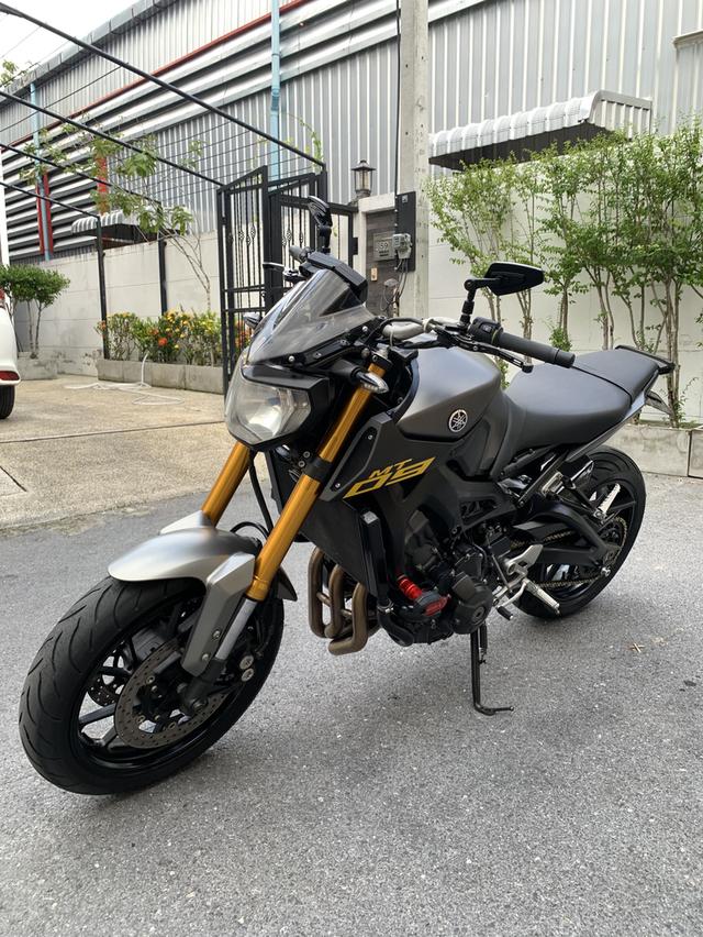Fz-09 ปี 2014 จด 15