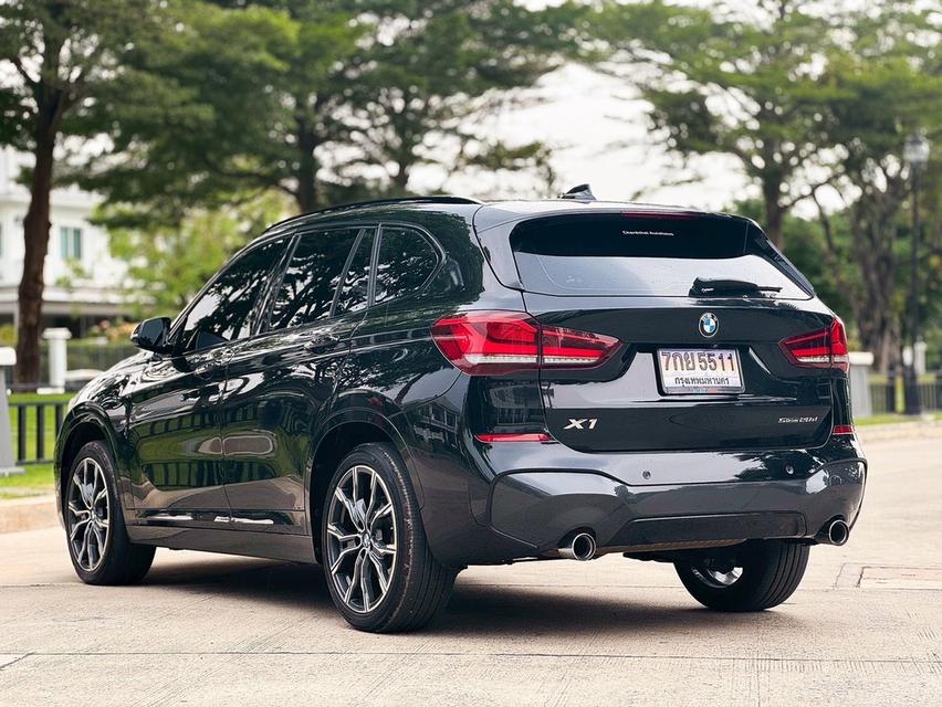 รหัสรถ AVA5511 ⭐️ BMW X1 sDrive20d Msport Top 2021 ดีเซล 6