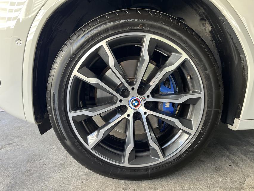 BMW X4 xDrive20d 2022 8