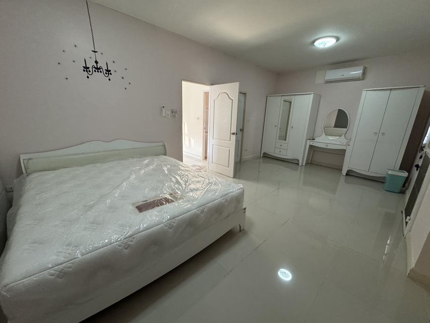 ขายบ้านเดี่ยว 2 ชั้น 50 ตารางวา แถมแอร์และเฟอร์นิเจอร์พร้อมอยู่ 6