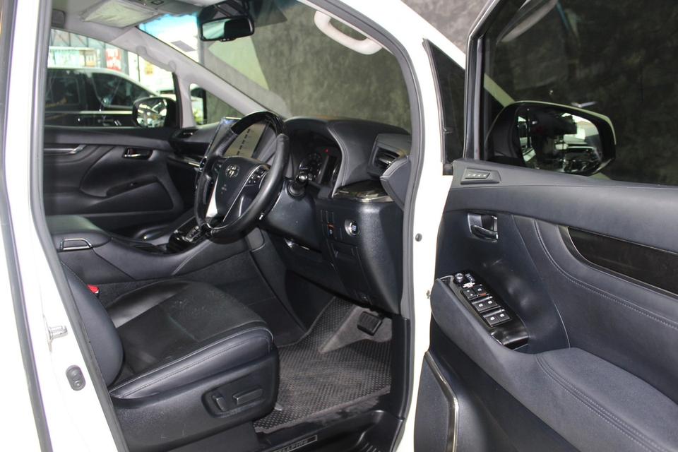 รหัสรถ JRS5462 TOYOTA VELLFIRE 40 Look ปี 2017 18