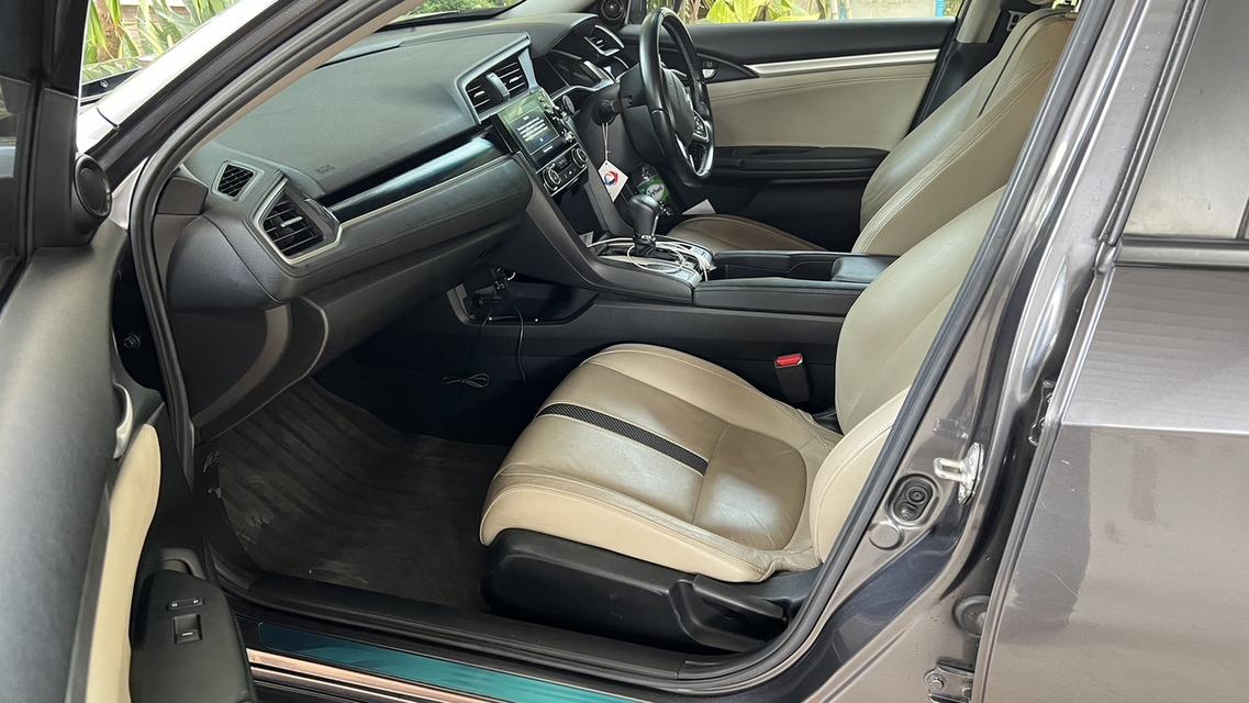 2019 HONDA CIVIC 1.8 EL รถบ้าน มือเดียว สภาพนางฟ้า รถเจ้าของคนเดียวป้ายแดง 7